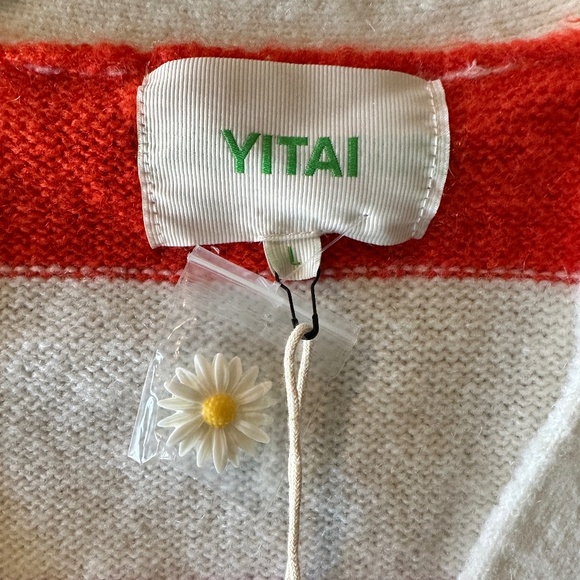 YITAI Stripe Cardigan with Flower Buttons – L (Cream/Pink/Green/Blue/Orange Mult - Picture 3 of 7